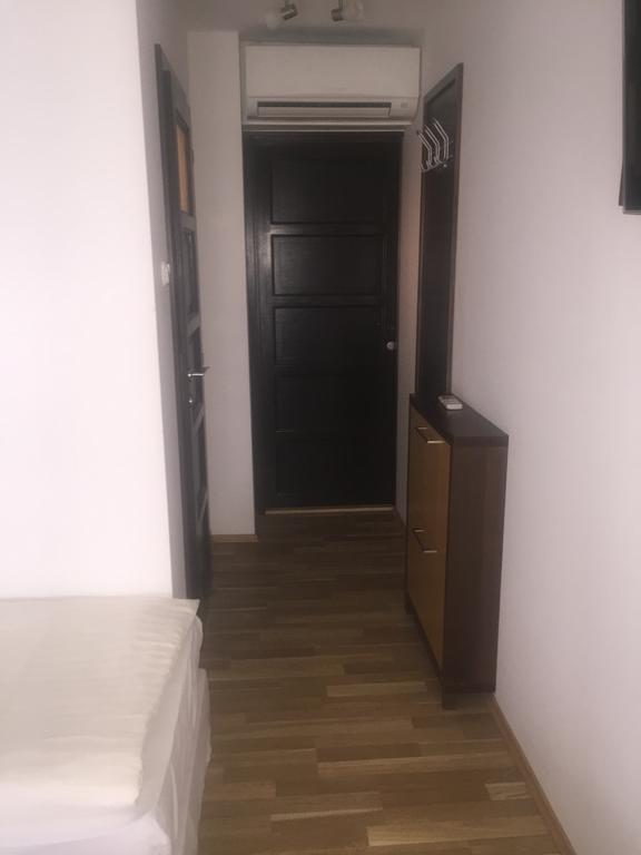 Magyar Golf Club Kisoroszi Bagian luar foto